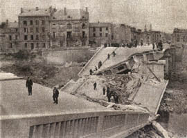 [80th Infantry: destroyed bridge]